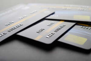 The Pros and Cons of Different Types of Credit Cards