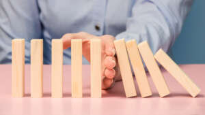 Tips for Building a Strong Investment Portfolio: Diversification, Risk Management, and More